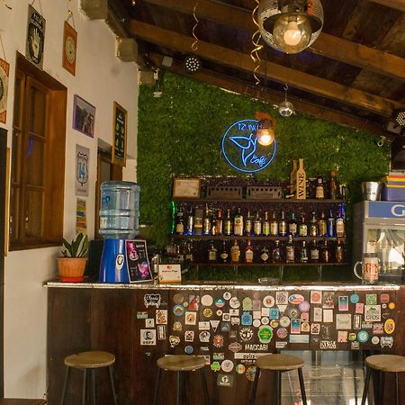 Tzunun Hostel Antigua Ngoại thất bức ảnh