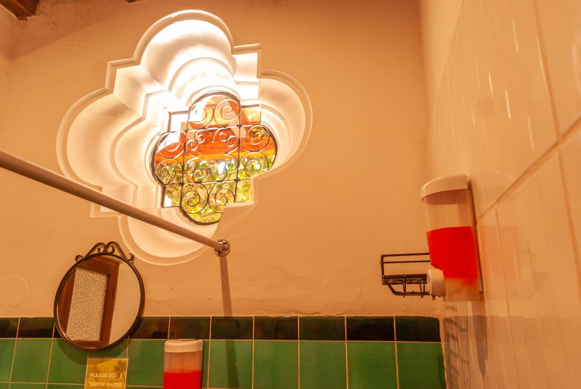 Tzunun Hostel Antigua Ngoại thất bức ảnh