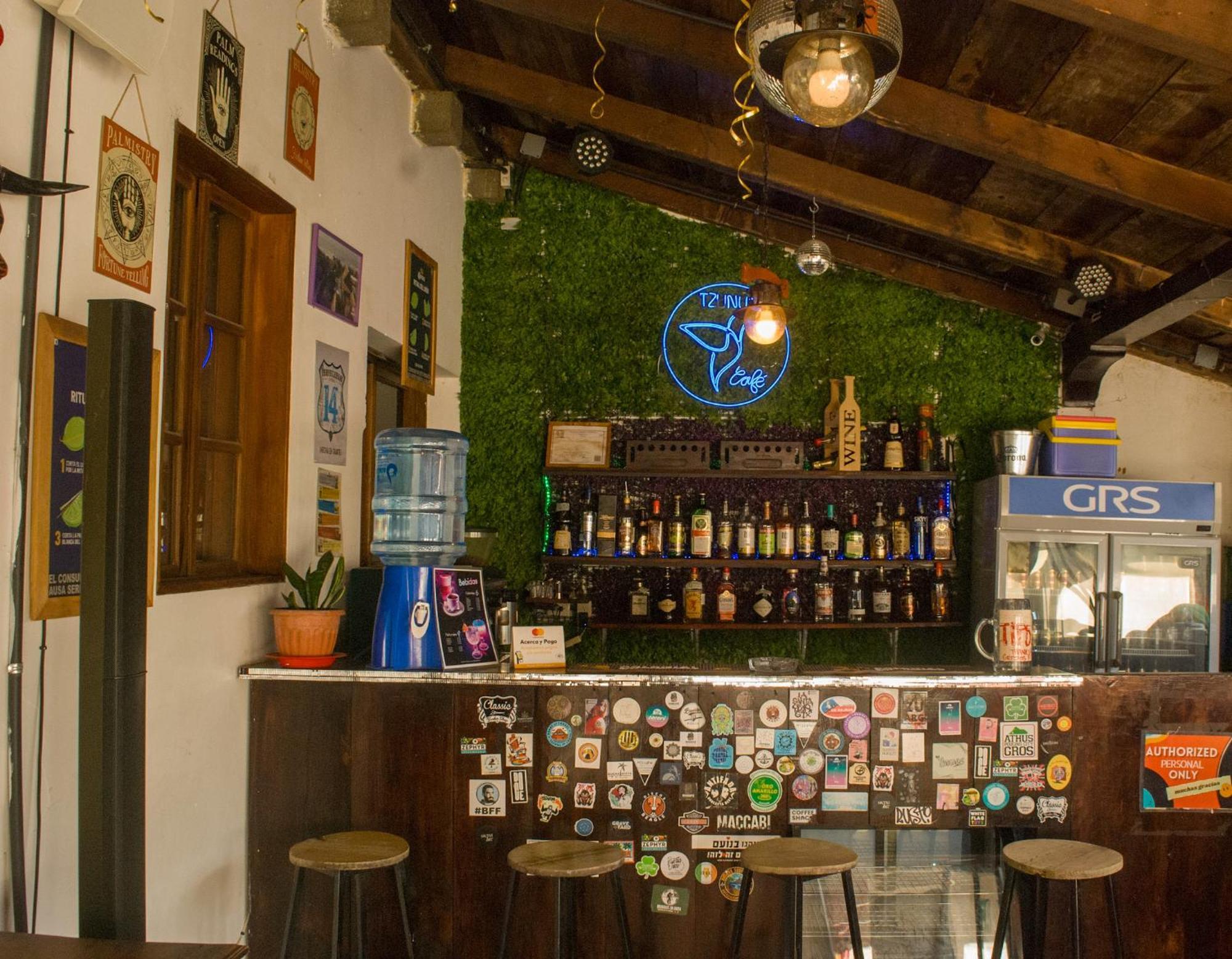 Tzunun Hostel Antigua Ngoại thất bức ảnh